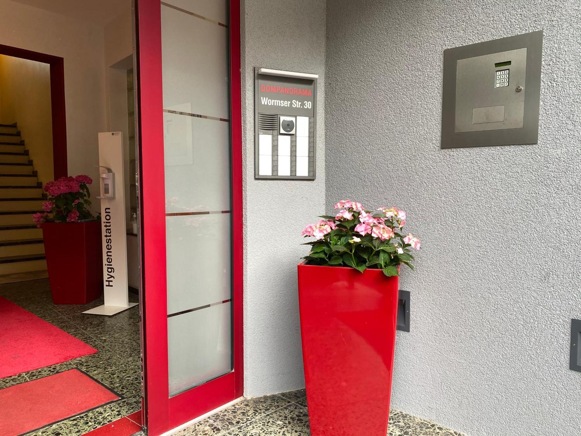 Dompanorama Der Weisse Pfau Apartment Fuer 2-4Pers Špýr Exteriér fotografie